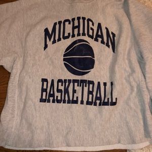 Champion Michigan basketball crewneck sweatshirt